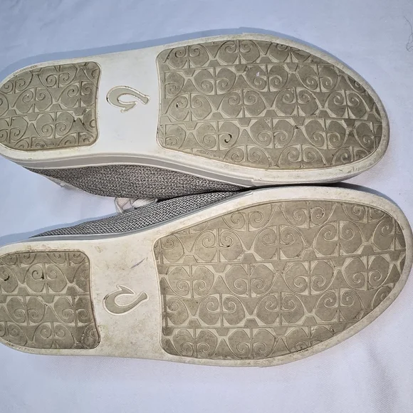 OluKai Pehuea Lī Lightweight Sneakers Women’s shoe Tapa size 7.5 - Picture 4 of 9